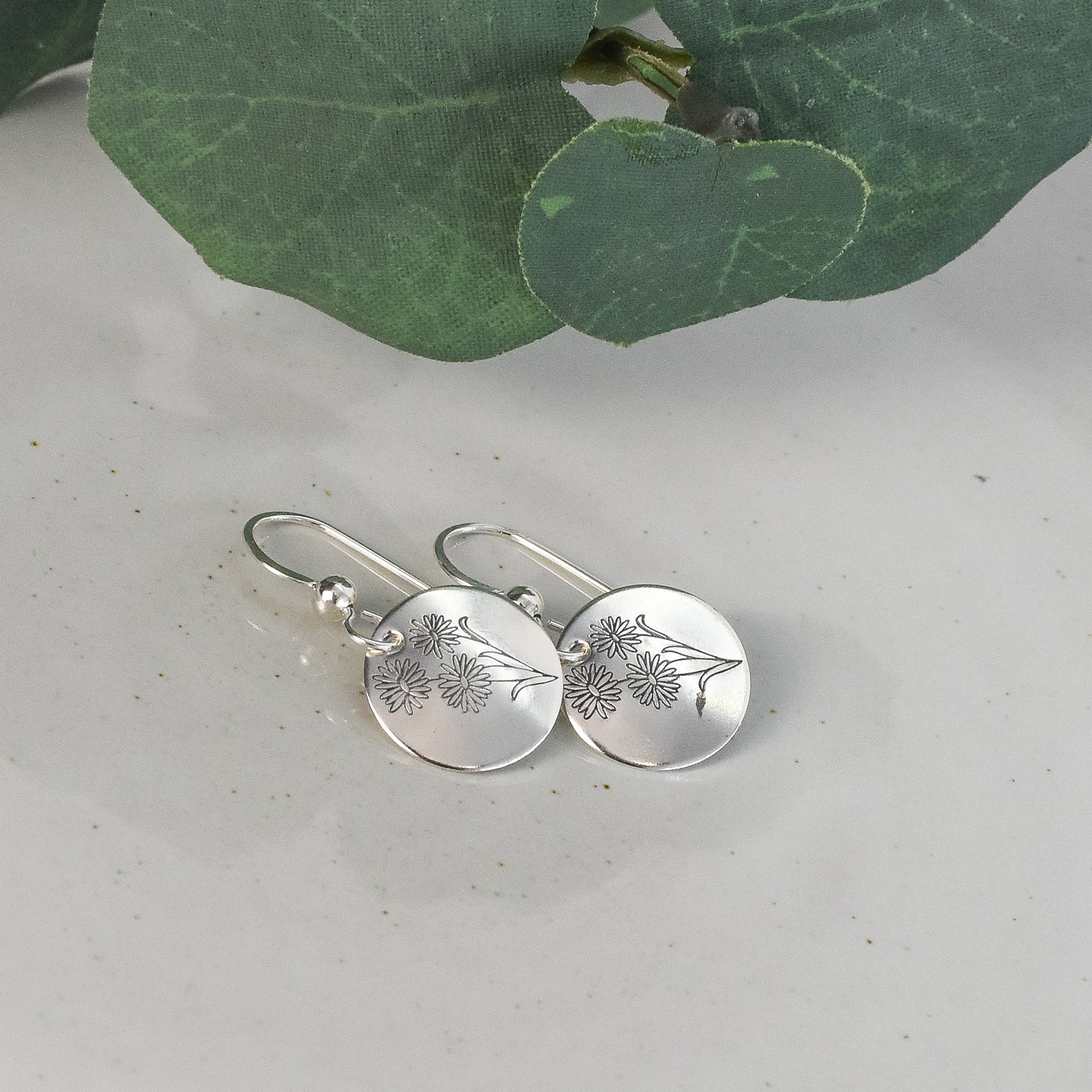 Daisy Flower Earrings - April Birth Month Flower