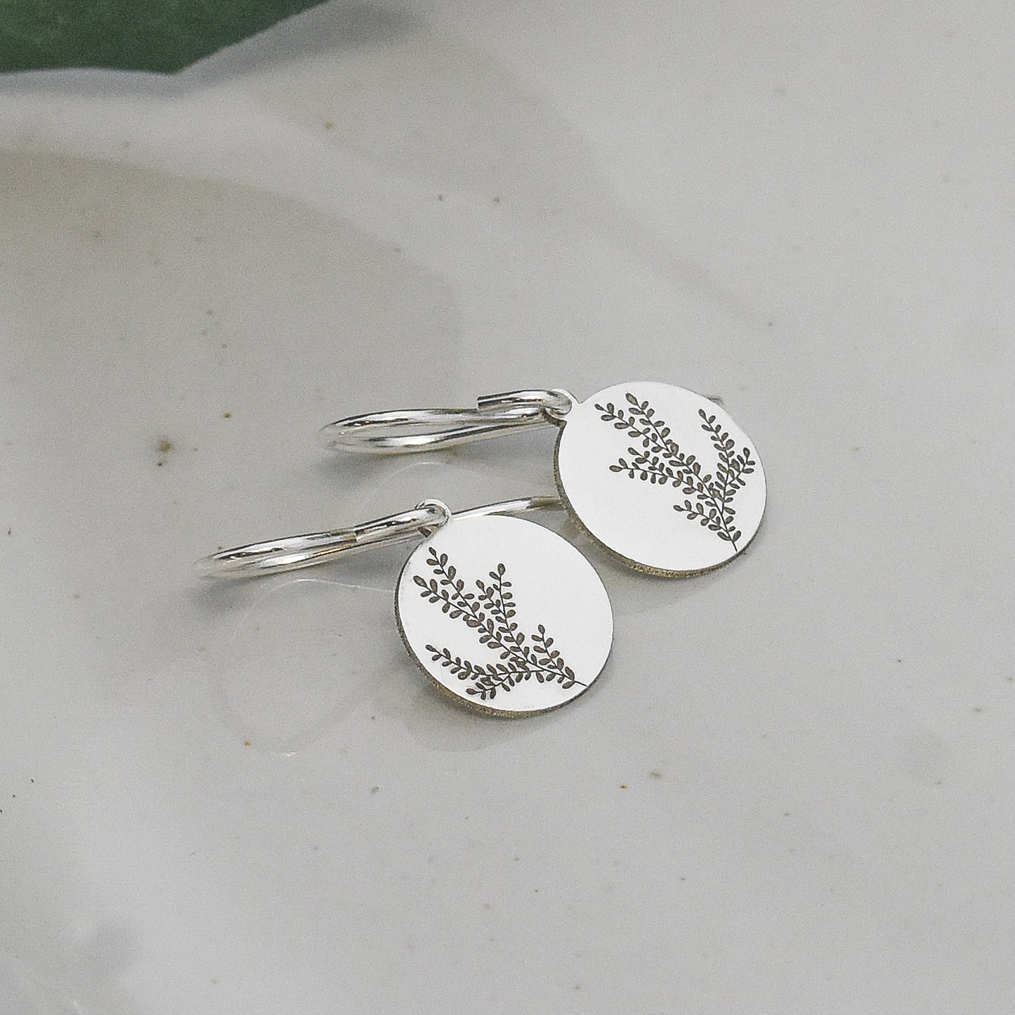 Petite Leaves Earrings - Circle