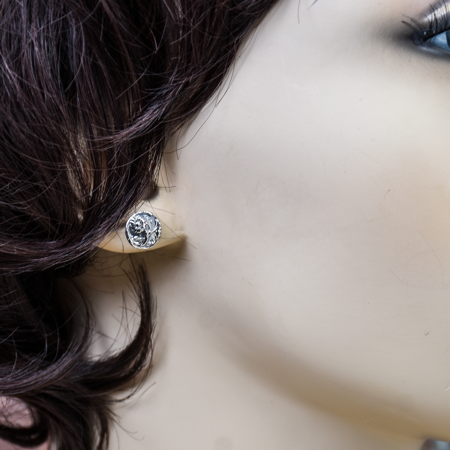 Daisy Medallion Stud Earrings - Sterling Silver