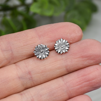 Daisy Post Earrings - Sterling Silver