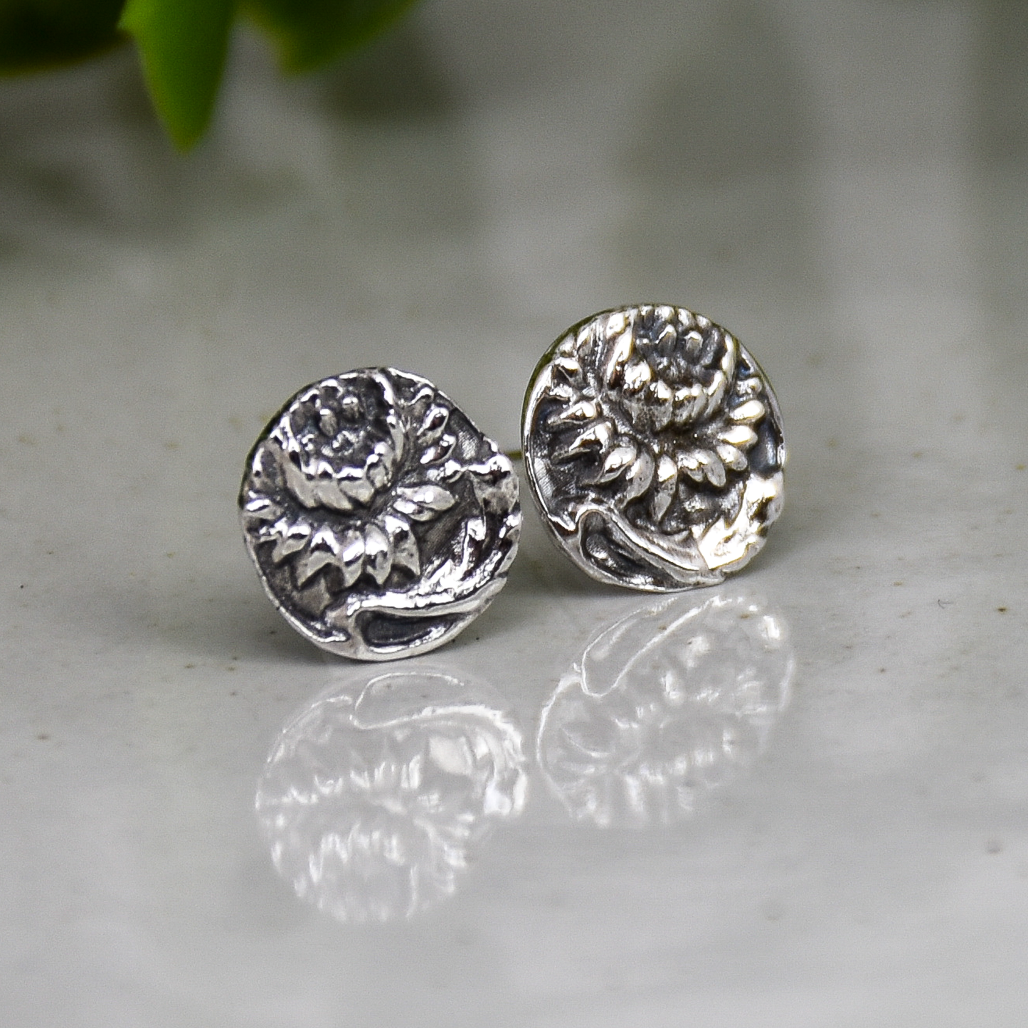 Dandelion Flower Stud Earrings - Sterling Silver