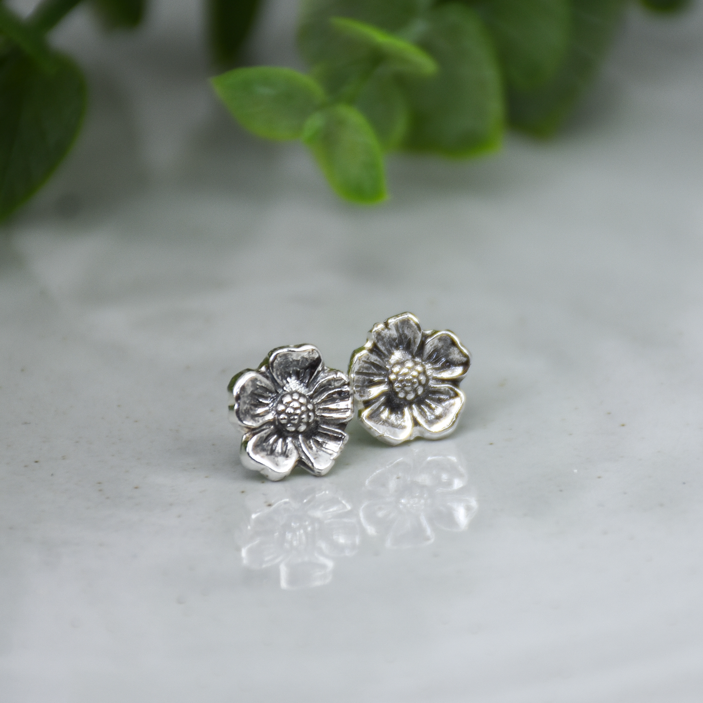 Pansy Flower Stud Earrings - Sterling Silver