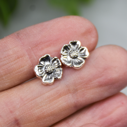 Pansy Flower Stud Earrings - Sterling Silver